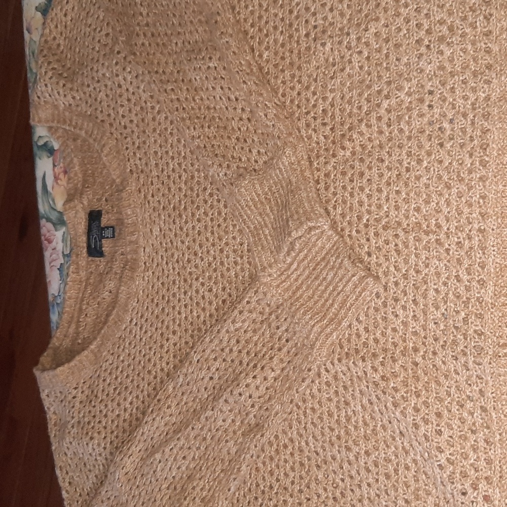 Silver Jeans brand sweater